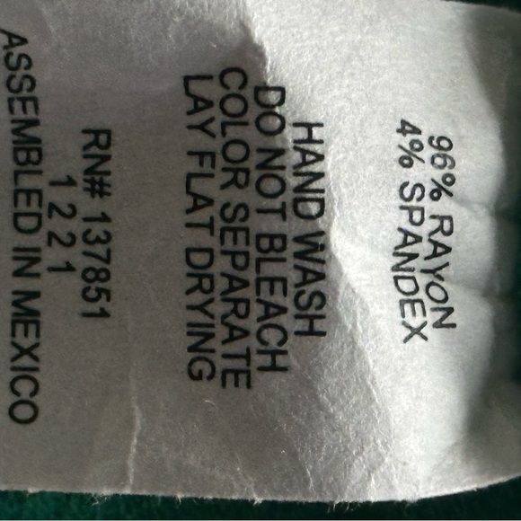 Vibrant Green Asymmetrical Sleeveless Tank Top - Picture 5 of 5